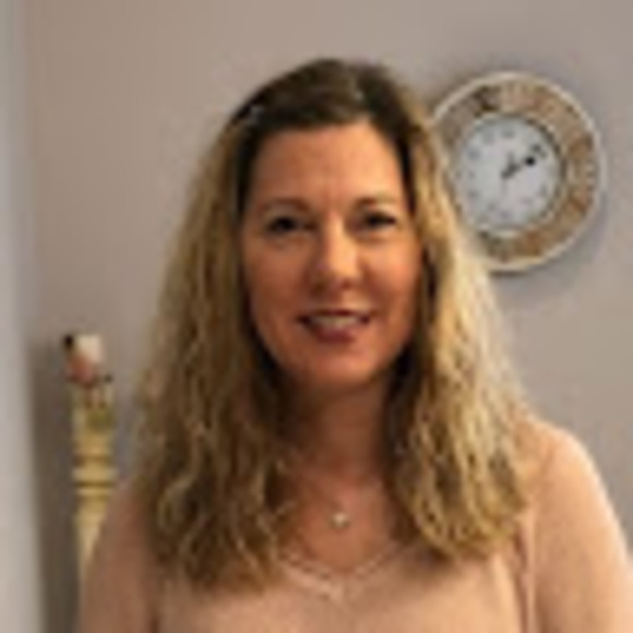 Meet your Posher, Kimberly - Picture 1 of 1